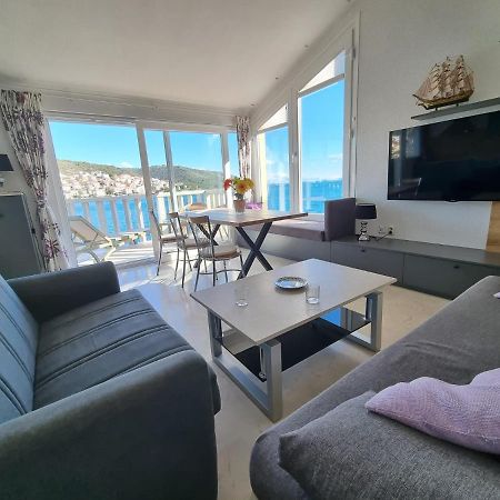 Villa Jana Apartments โตรกีร์ ภายนอก รูปภาพ
