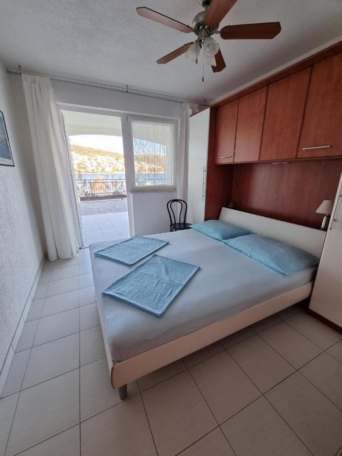 Villa Jana Apartments โตรกีร์ ภายนอก รูปภาพ